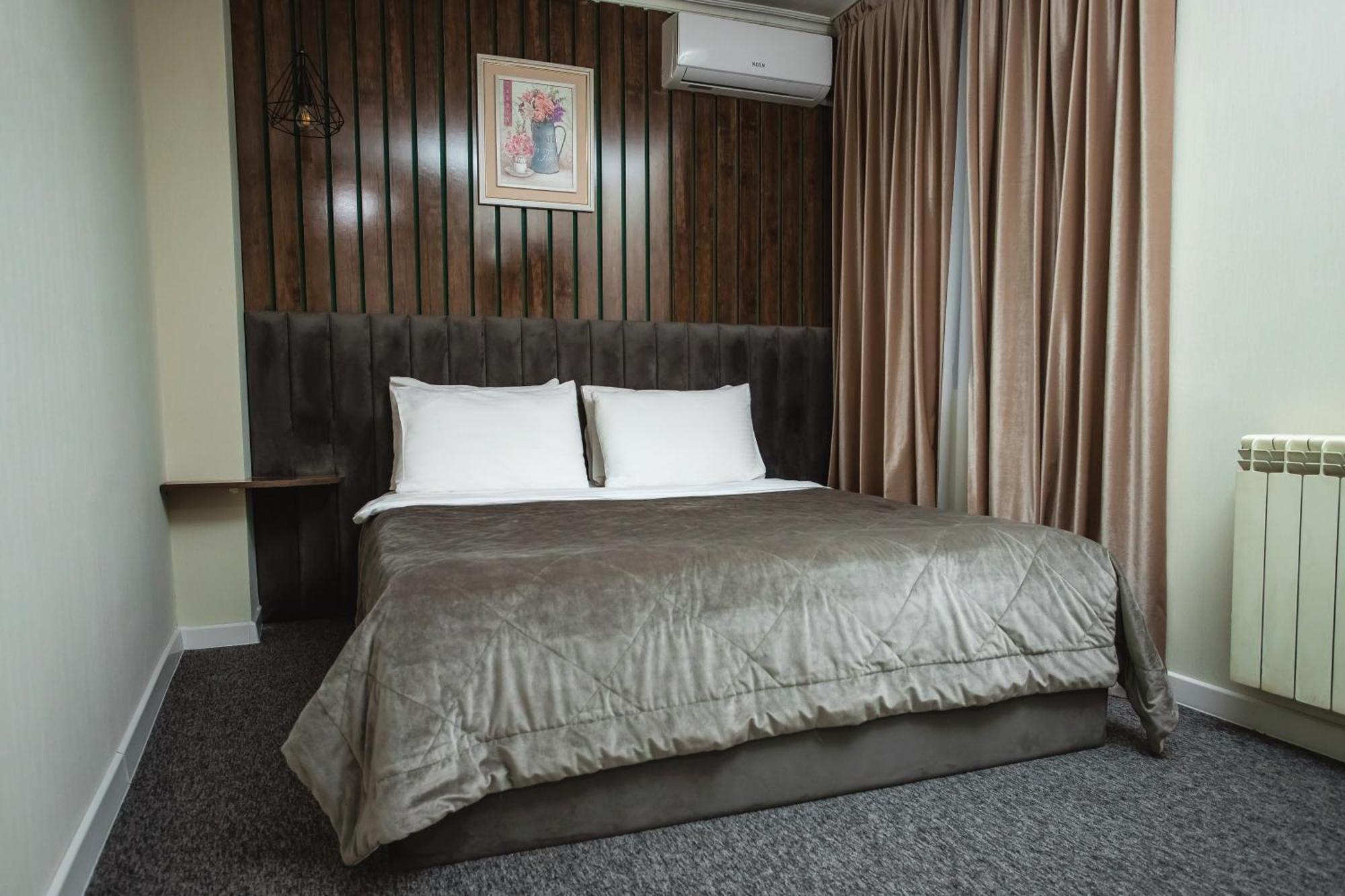 Moss Art Boutique Hotel Bakoe Buitenkant foto